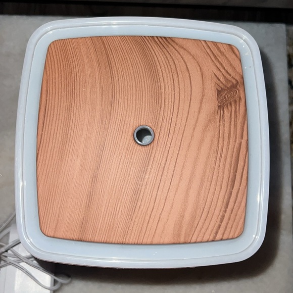 Himalayan Pink Salt Diffuser - 2-in-1 Therapeutic Device - Picture 3 of 8